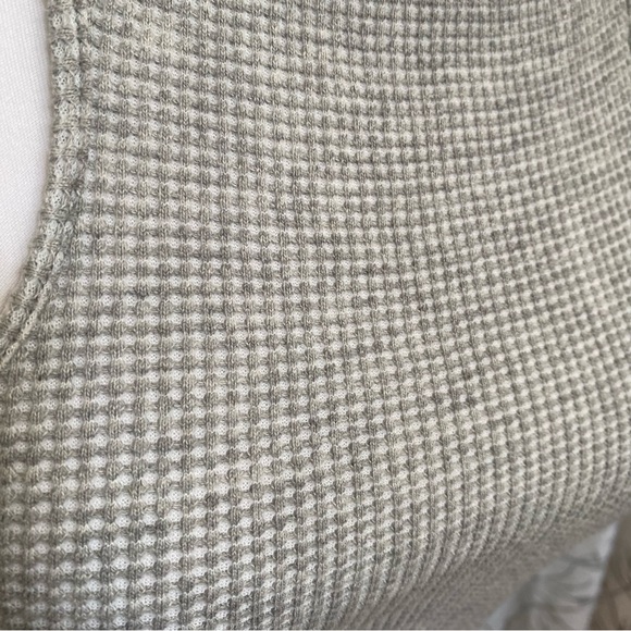 H:ours Racer gray waffle knit racerback bodycon mini dress - Picture 8 of 10